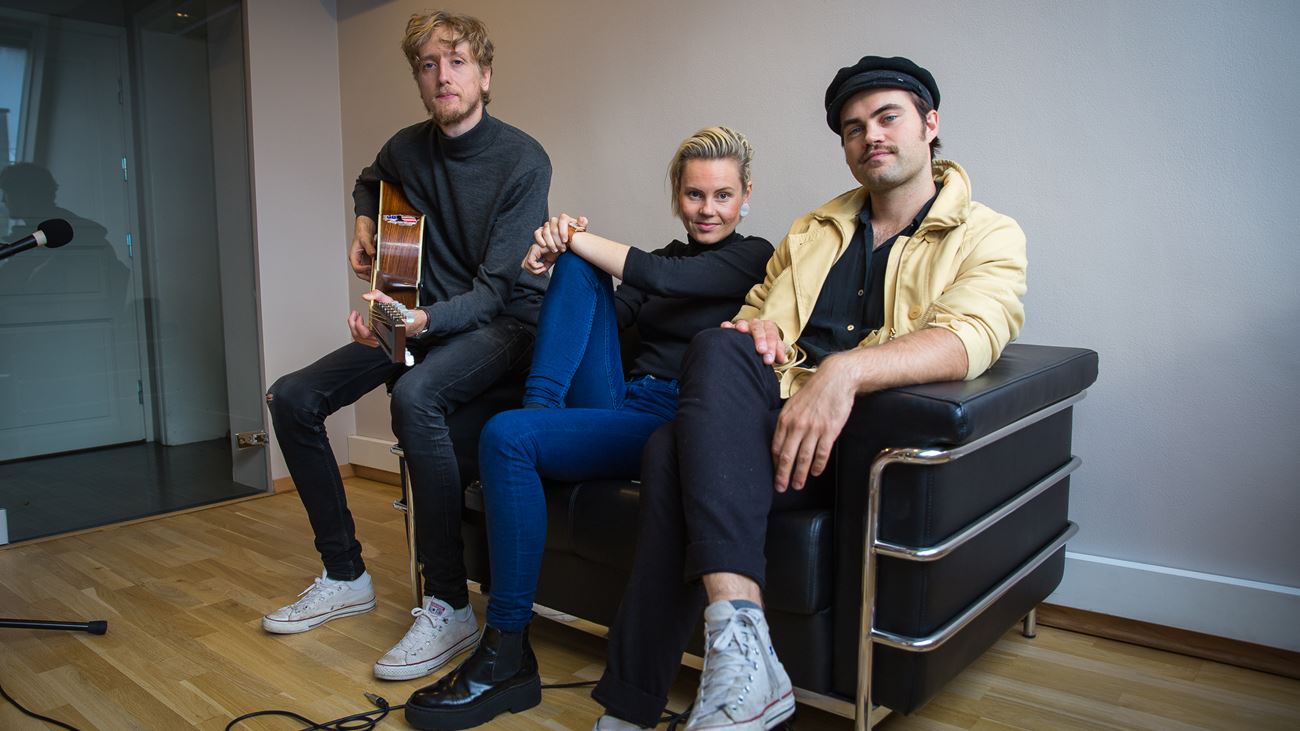 Billie Van, Jonas Alaska og Mikhael Paskalev live hos GAFFA: — Vi er «en greie»