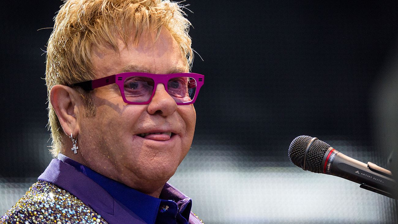 Elton John: Bergenhus Festning, Bergen