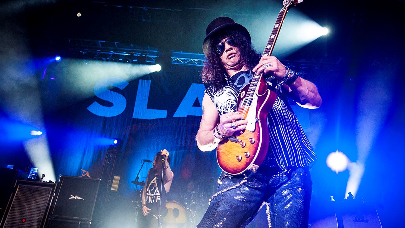 Guns N' Roses flørter med ryktene om gjenforening