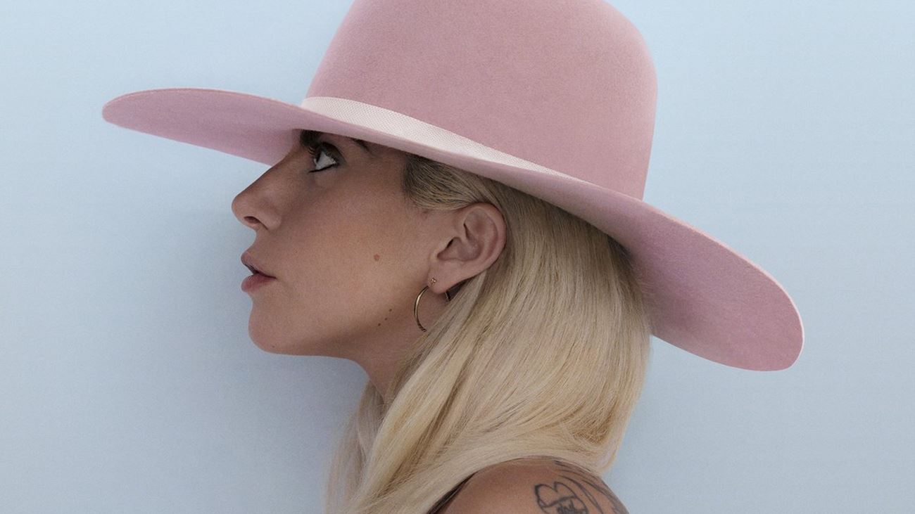 Nedstrippet musikalsk fokus fra Lady Gaga